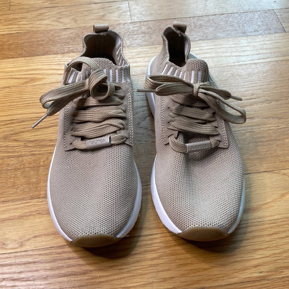 Nautica Sneakers